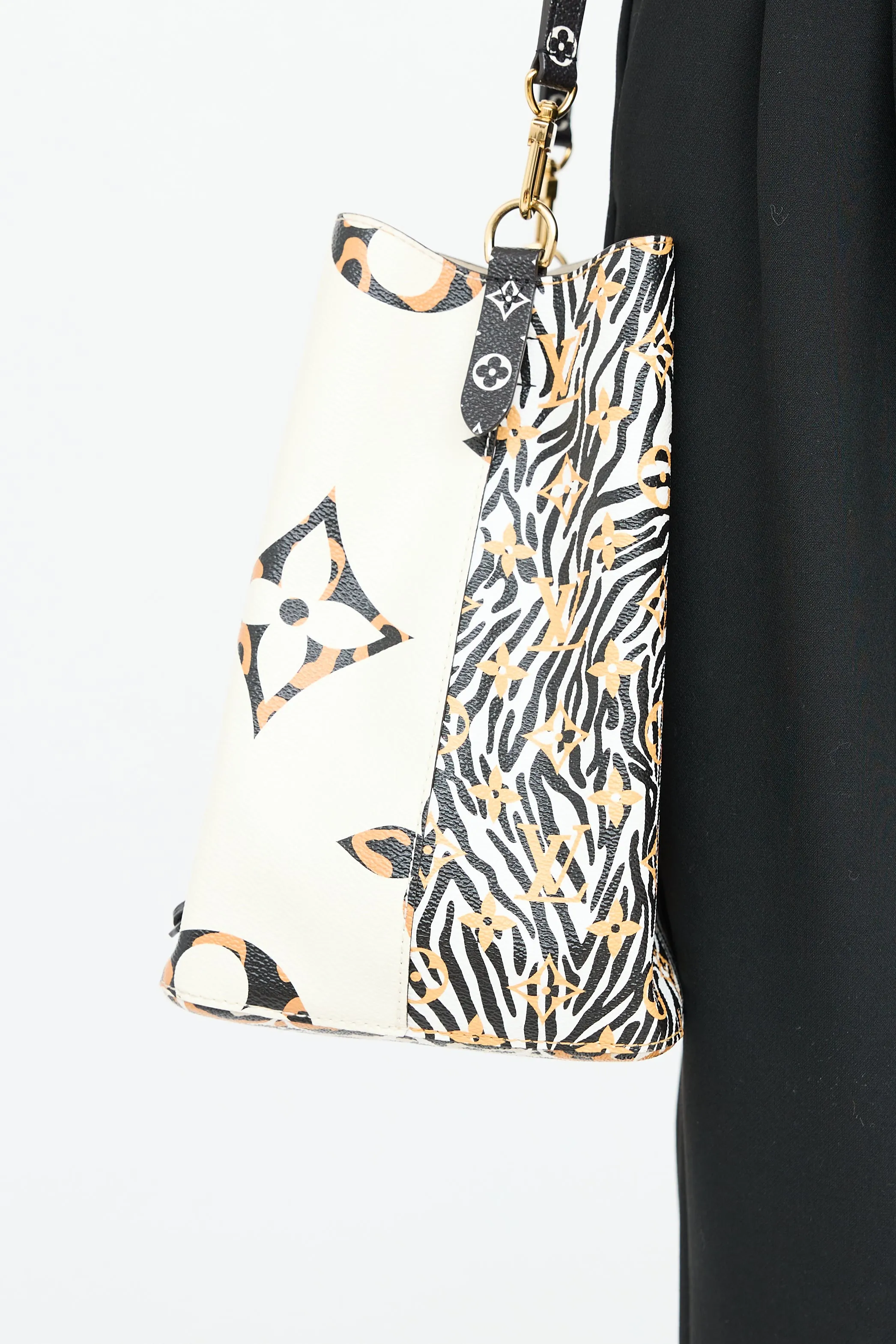 2019 Jungle NoeNoe Monogram Bucket Bag