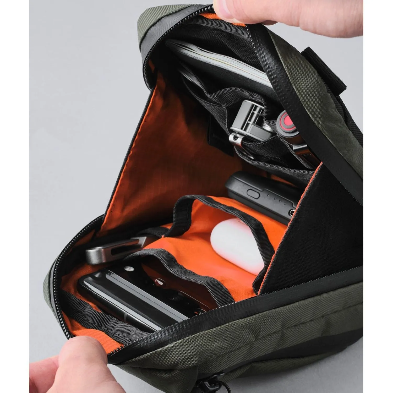 ALPAKA Metro Sling X-Pac