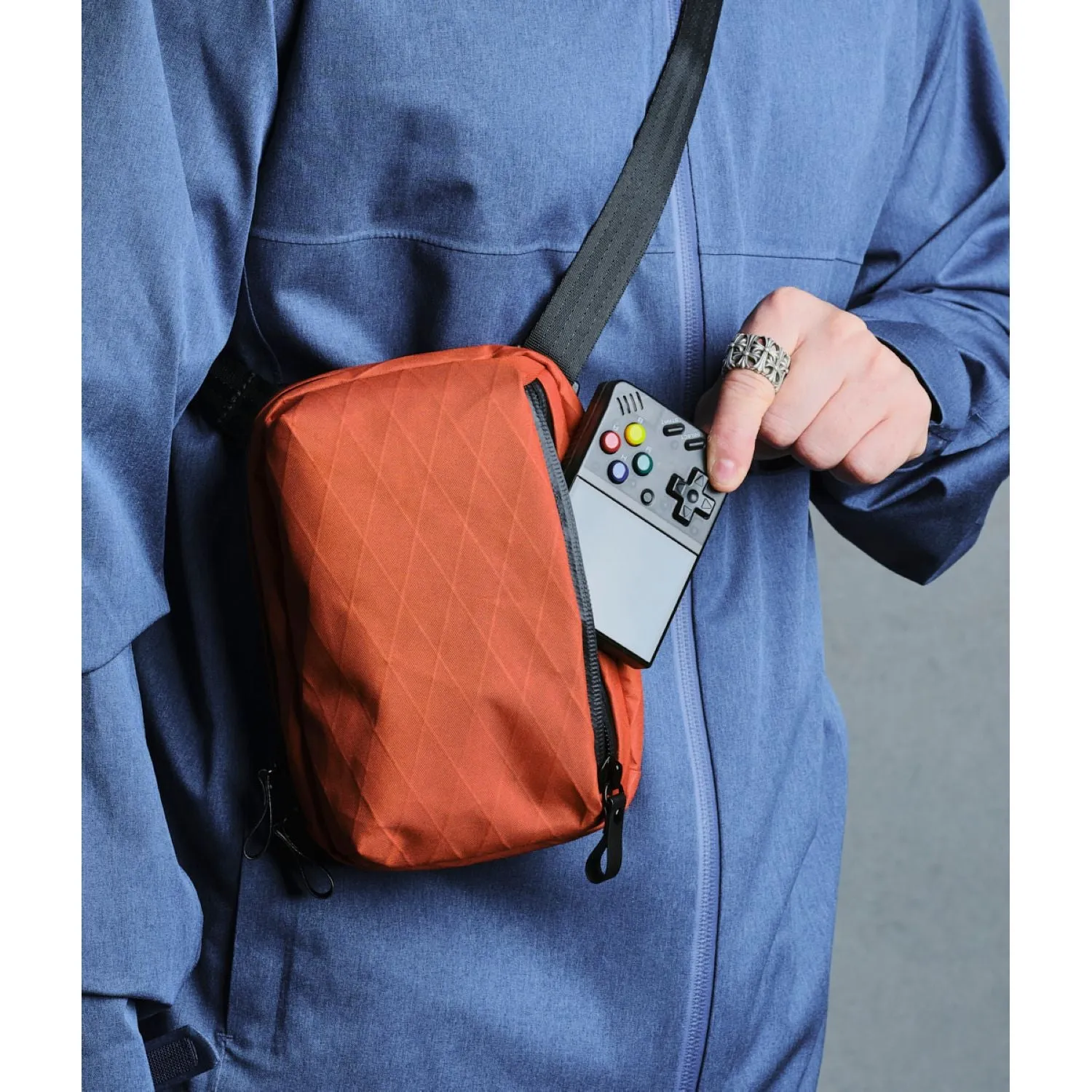 ALPAKA Metro Sling X-Pac