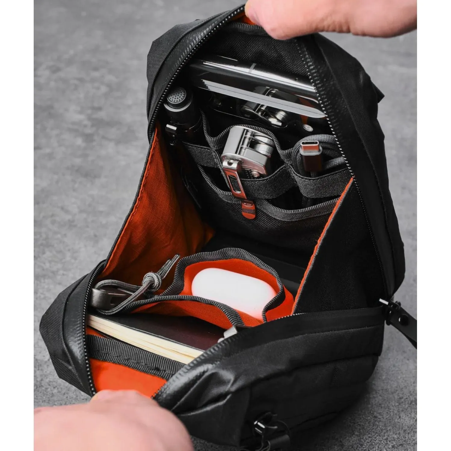ALPAKA Metro Sling X-Pac