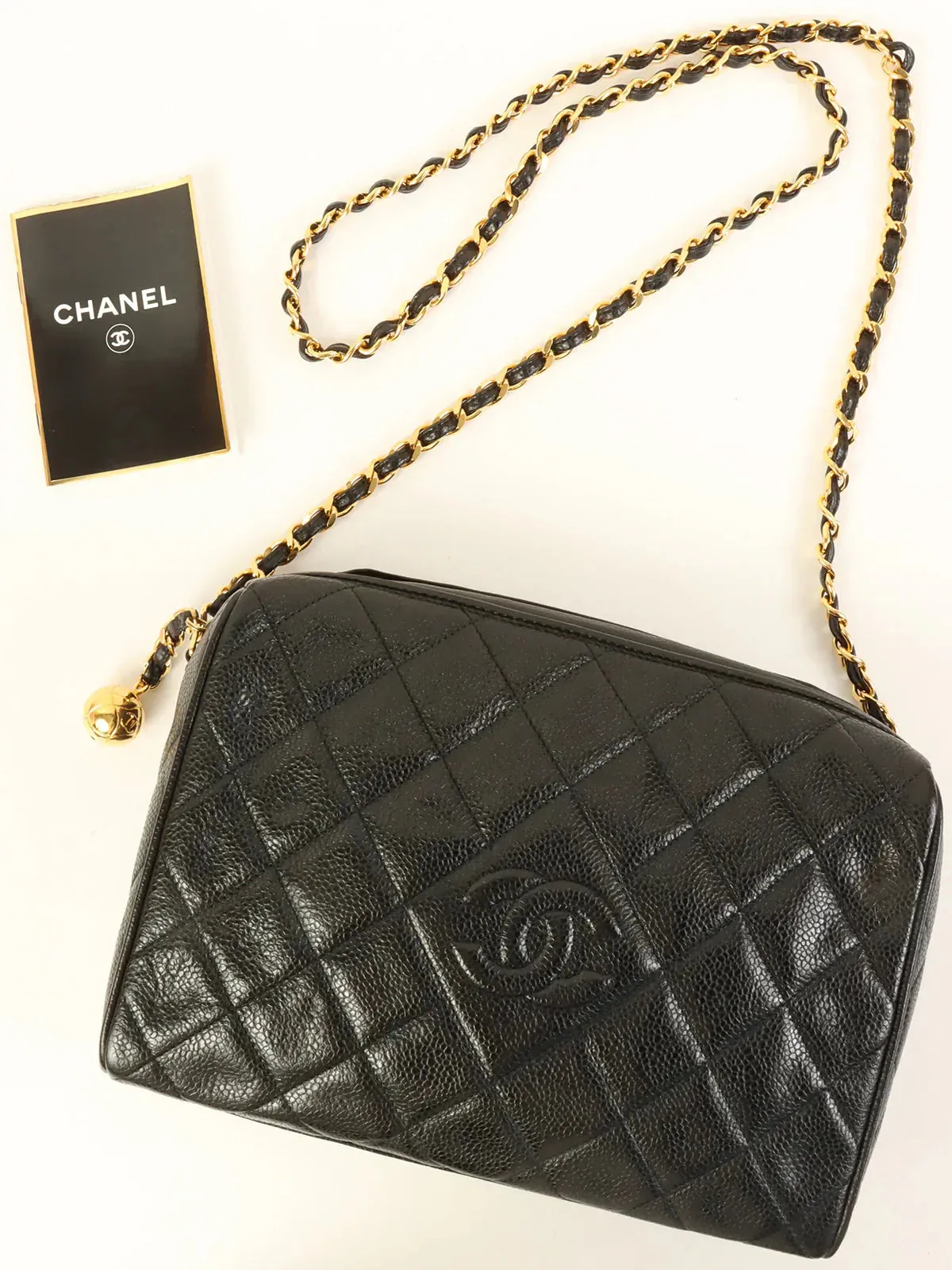 CHANEL Around 1992 Made Caviar Skin Cc Mark Stitch Chain Shoulder Bag Black