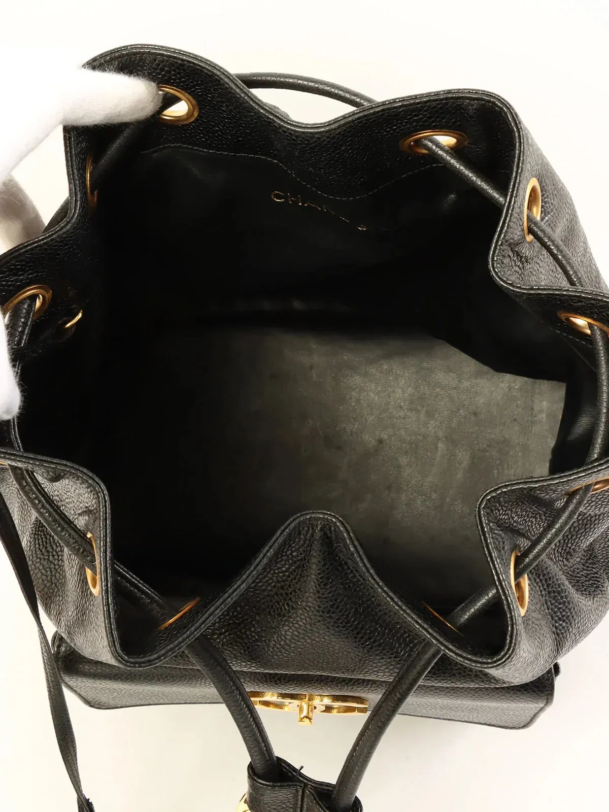 CHANEL Caviar Skin Turn-Lock Shoulder Bag With Pouch Black