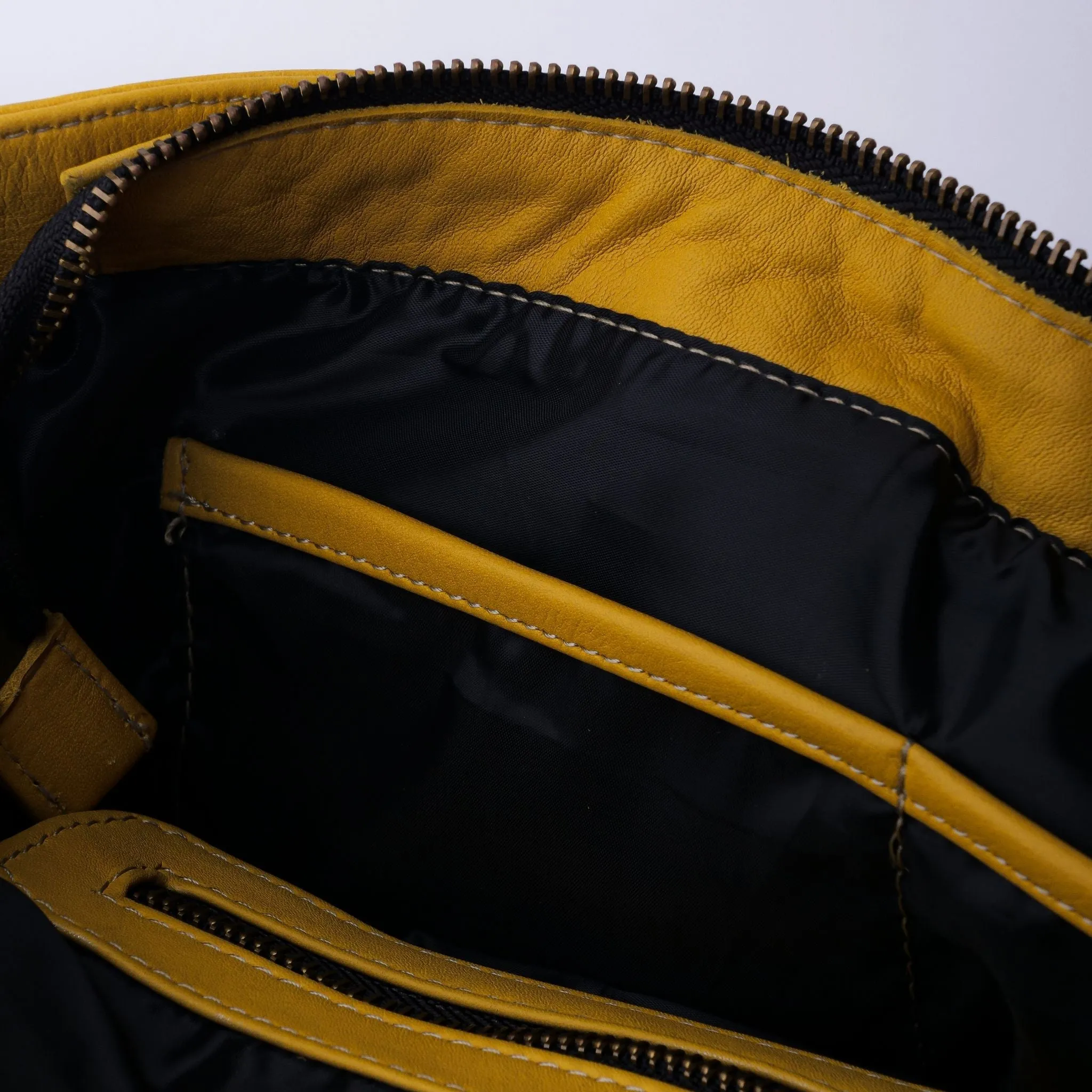 Everyday Women's Mustard Yellow Leather Zipper Tote Bag